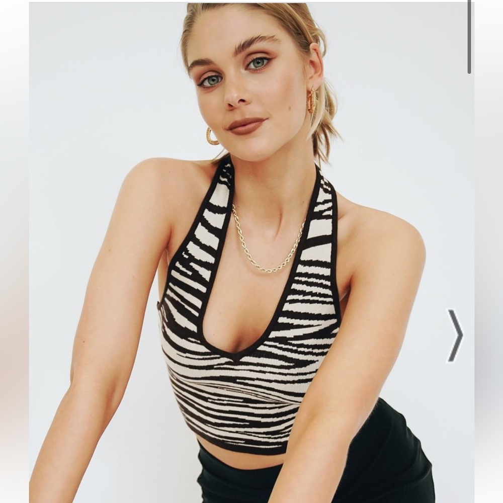 NWT VRG GIRL Halter Top